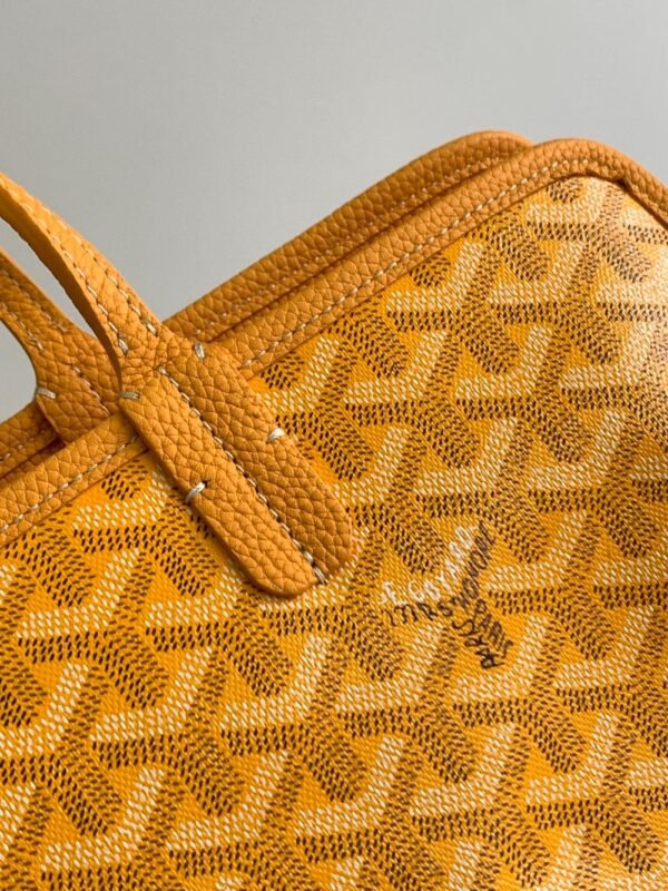 Goyard Bag Shoulder Bag Yellow 41×30×16.5cm