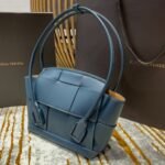 Bottega Veneta  Arco 33 Plain Weave 575943 Blue Lychee Pattern