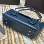 Bottega Veneta  Arco 33 Plain Weave 575943 Blue Lychee Pattern