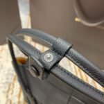 Bottega Veneta Arco 33 Plain Weave 575943 Grey Lychee Pattern