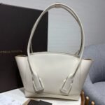 Bottega Veneta Arco 33 Plain Weave 580725 White