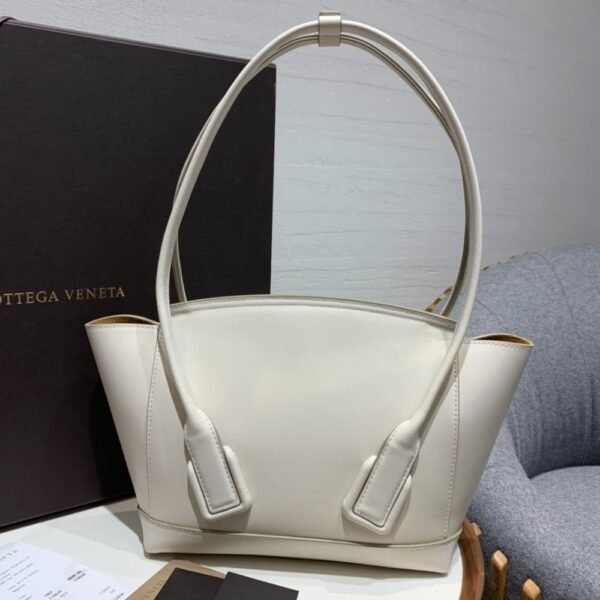 Bottega Veneta Arco 33 Plain Weave 580725 White