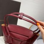 Bottega Veneta  Arco 33 Plain Weave 580725 Bordeaux