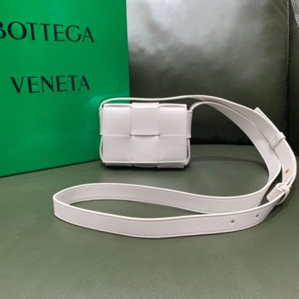 Bottega Veneta Mini Cassette 666688 White