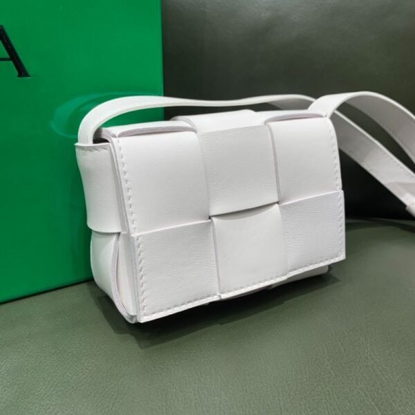 Bottega Veneta Mini Cassette 666688 White