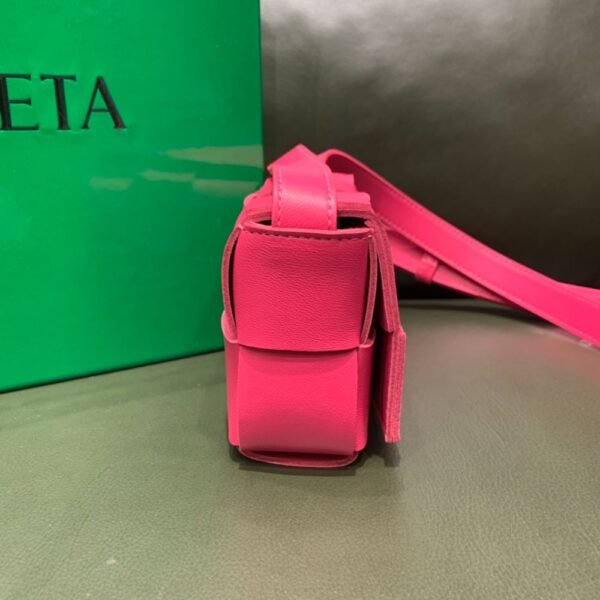 Bottega Veneta  Mini Cassette 666688 Pink