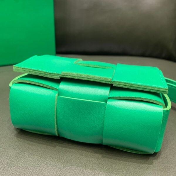 Bottega Veneta Mini Cassette 666688 Green