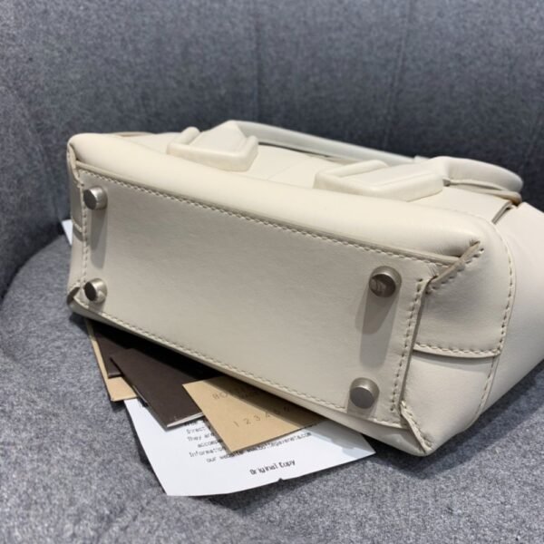 Bottega Veneta  Arco 29 Plain Weave 575941 White