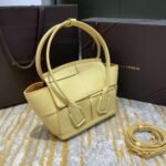 Bottega Veneta  Arco 29 Plain Weave  600606 Yellow