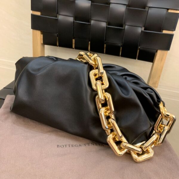 Bottega Veneta The Chain Pouch Black Gold 620230