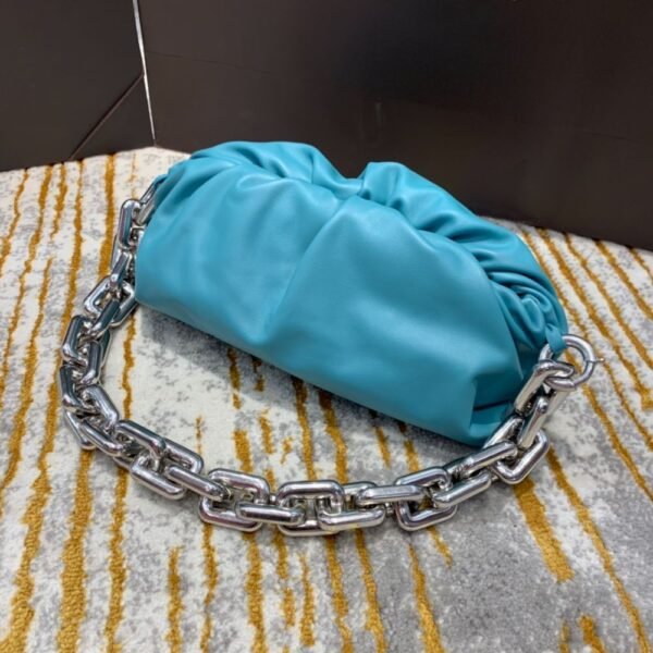 Bottega Veneta The Chain Pouch Blue 620230