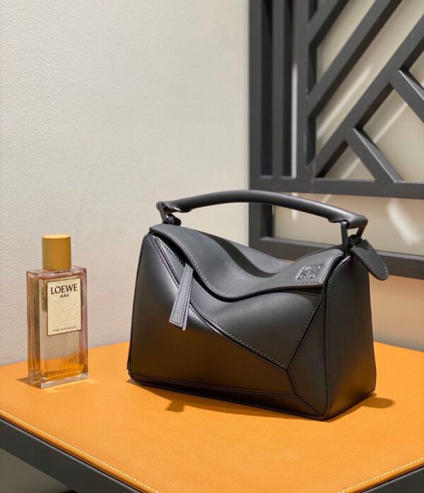 Loewe Bag Puzzle  10172B Black