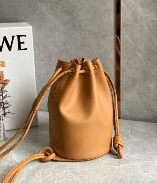 Loewe Bag Sailor 17*17*26 Yellow