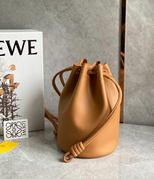 Loewe Bag Sailor 17*17*26 Yellow