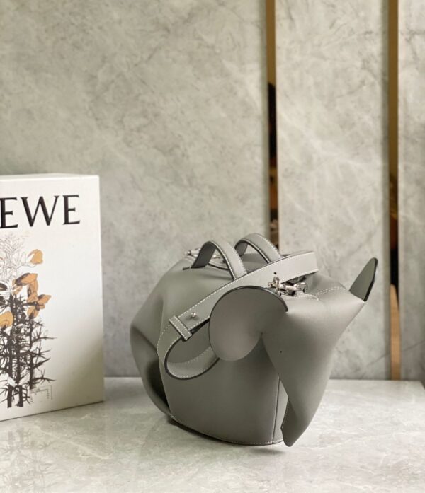 Loewe Bag Elephant Bag  35*16*23cm Grey