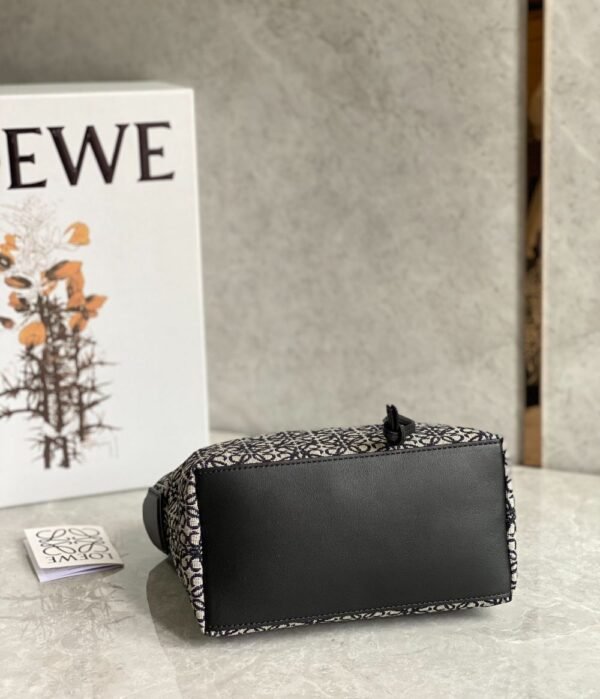 Loewe Bag Cubi Black