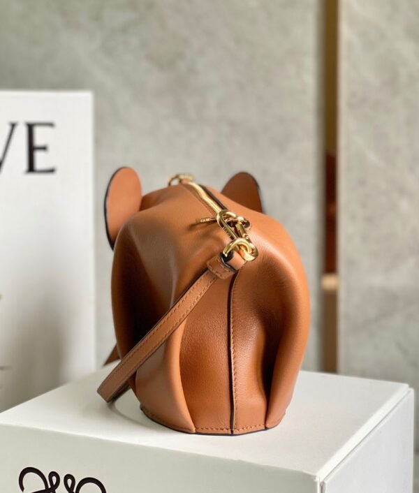 Loewe Bag Elephant Bag  19*10*16cm