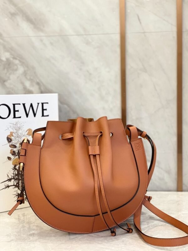 Loewe Bag Horseshoe 27*26*11 cm Orange