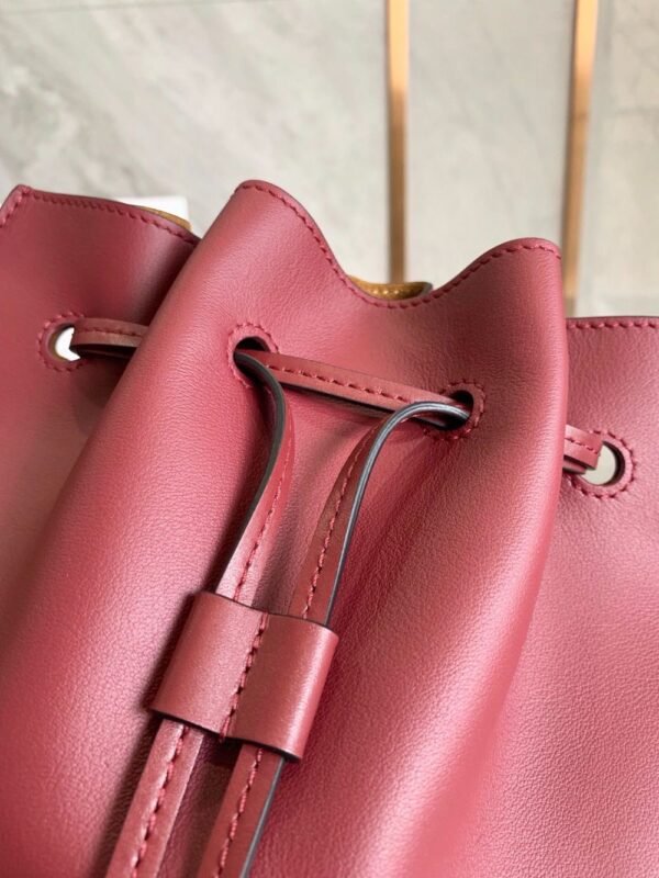 Loewe Bag Horseshoe 27*26*11 cm Red