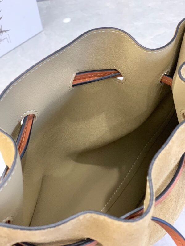 Loewe Bag Horseshoe 27*26*11 cm