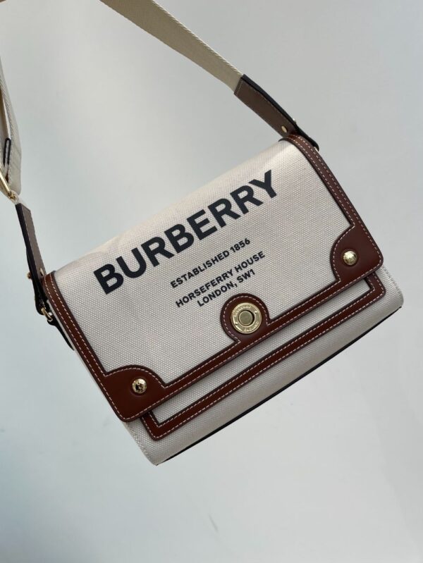 Burberry Bag Shoulder Bag 638938380