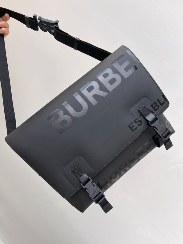 Burberry Bag 836373300 36.5X26X13.5cm