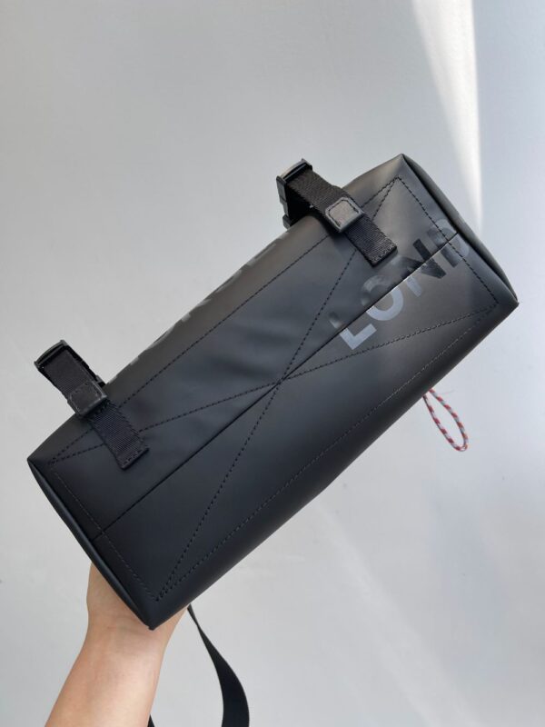 Burberry Bag 836373300 36.5X26X13.5cm