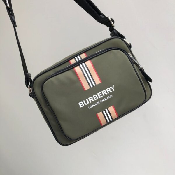 Burberry Bag Camera Bag 23X16X8.5cm Green