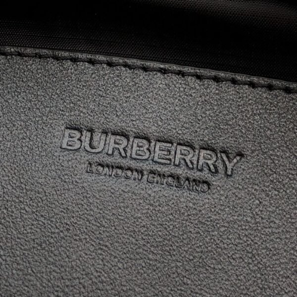 Burberry Bag Camera Bag 23X16X8.5cm Green