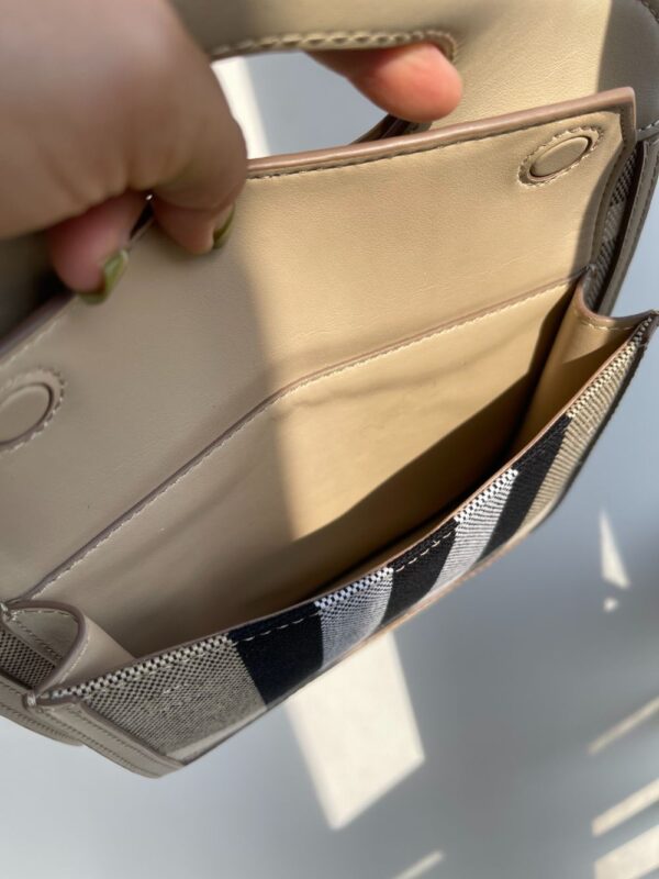 Burberry Bag Tote Bag
