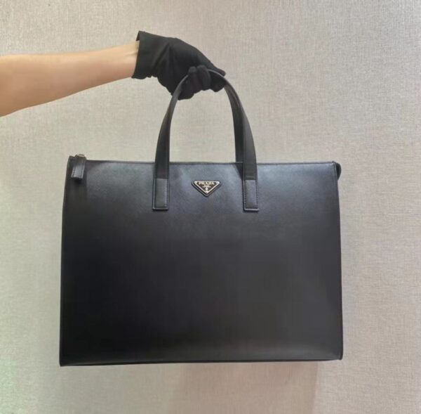 Burberry Bag Briefcase Bag  2VG039