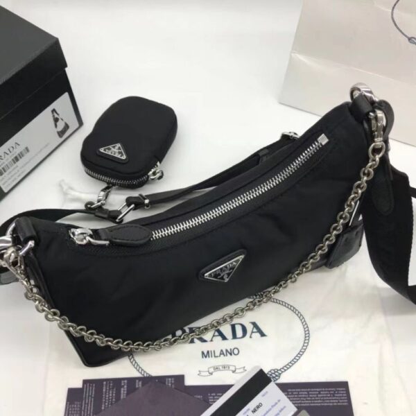Burberry Bag Nylon Hobo  1BH204