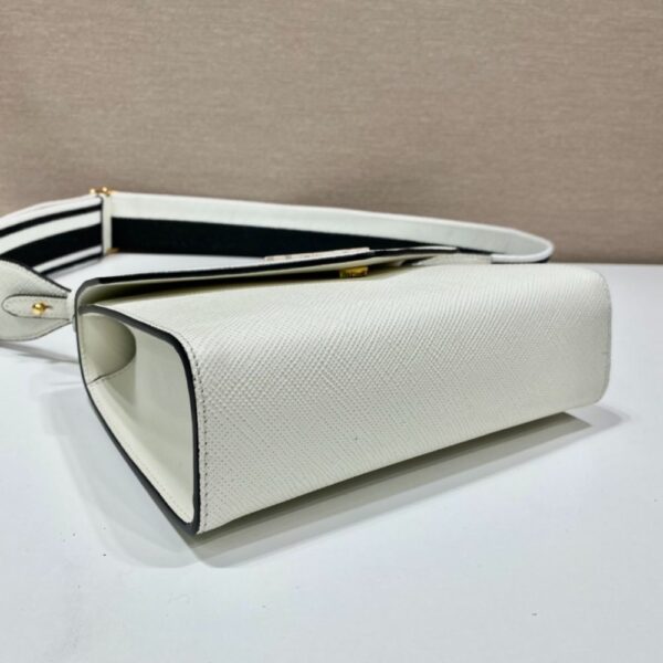 Burberry Bag Monochrome 1BD317