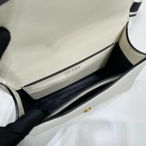Burberry Bag Monochrome 1BD317