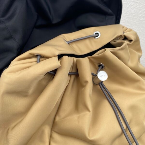 Burberry Bag Backpack 2VZ074