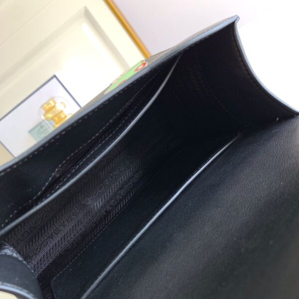 Burberry Bag Shoulder Bag 1BD127 Black