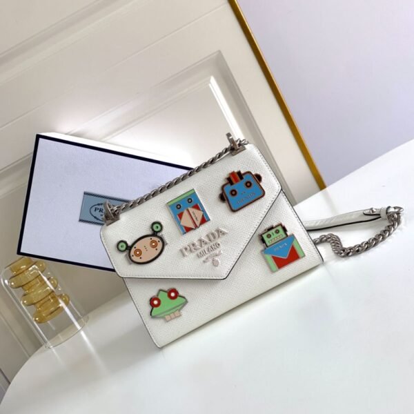 Burberry Bag Shoulder Bag 1BD127 White