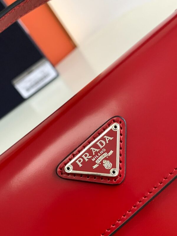 Burberry Bag Cleo 1BD311   Red