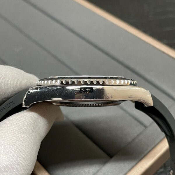ROLEX YACHT MASTER 226659