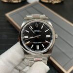 ROLEX YACHT OYSTER PERPETUAL 124300