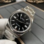 ROLEX YACHT OYSTER PERPETUAL 124300