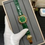 ROLEX AY-DATE 228238