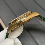 ROLEX AY-DATE 228238