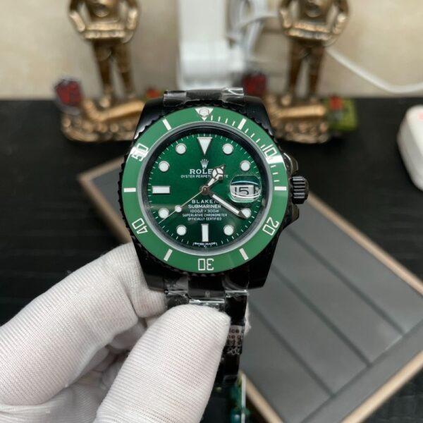 ROLEX SUBMARINER 116610LV