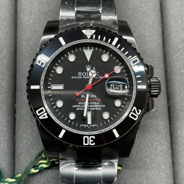 ROLEX SUBMARINER 126610LN