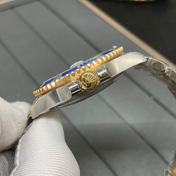 ROLEX SUBMARINER 126613LB