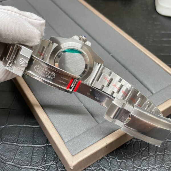 ROLEX SUBMARINER 126619LB