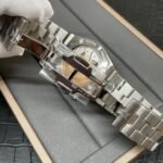 Vacheron Constantin OVERSEAS 7900V/110A-B334