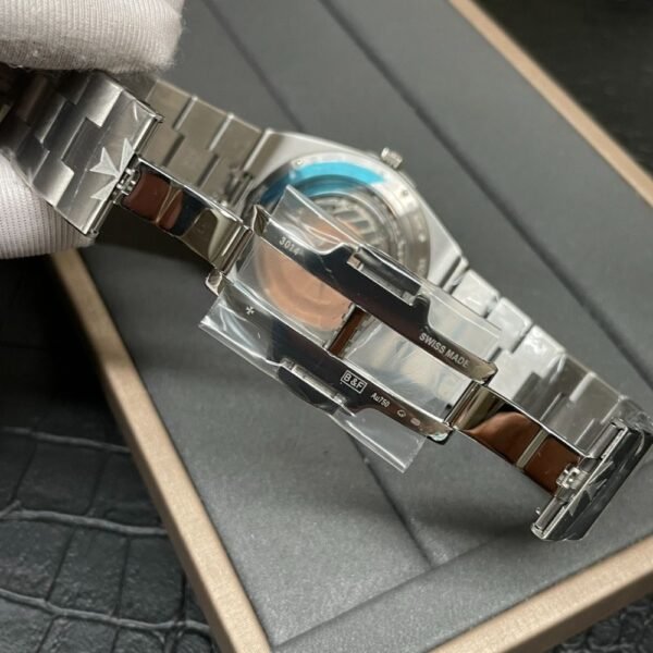 Vacheron Constantin OVERSEAS 4500V/110A-B146
