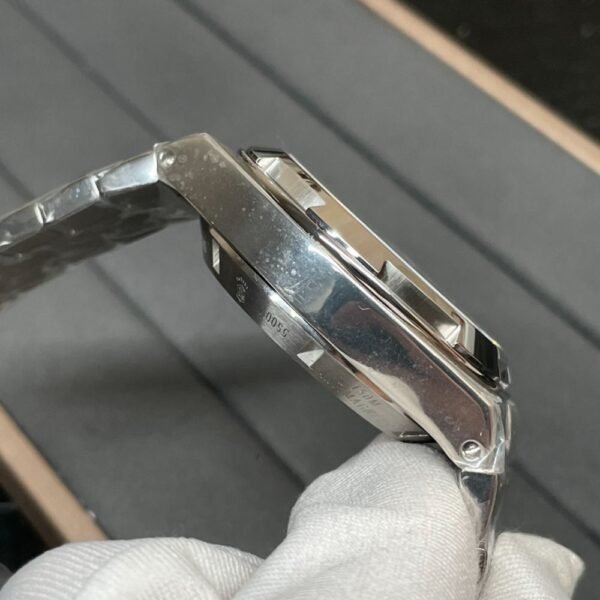 Vacheron Constantin OVERSEAS 5520V/210A-B481